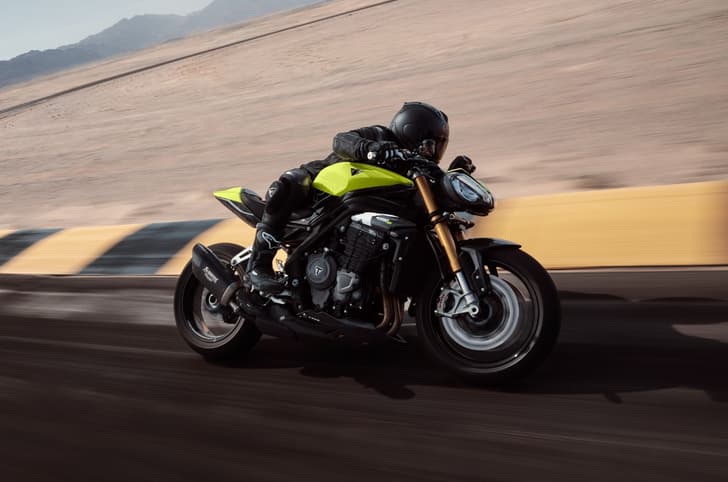 Gets more aggressive ergonomics with clip-ons set lower and the foot pegs are more rear-set and positioned slightly higher.